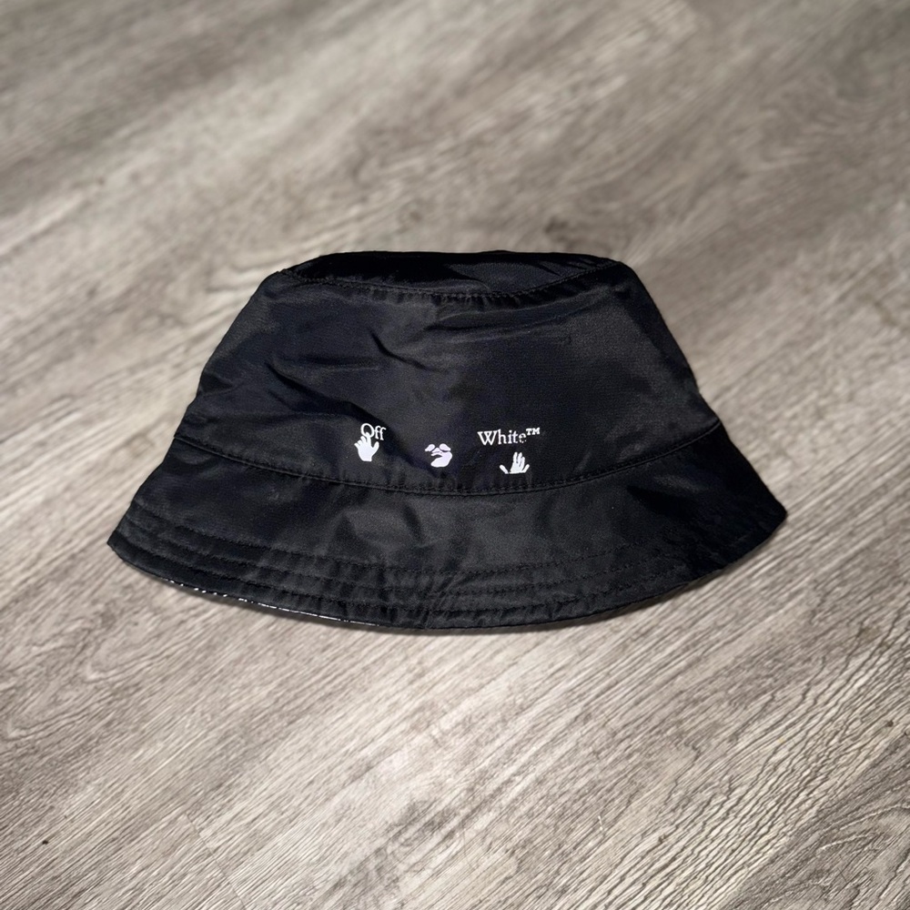 Off-White Nylon Reversible Bucket Hat